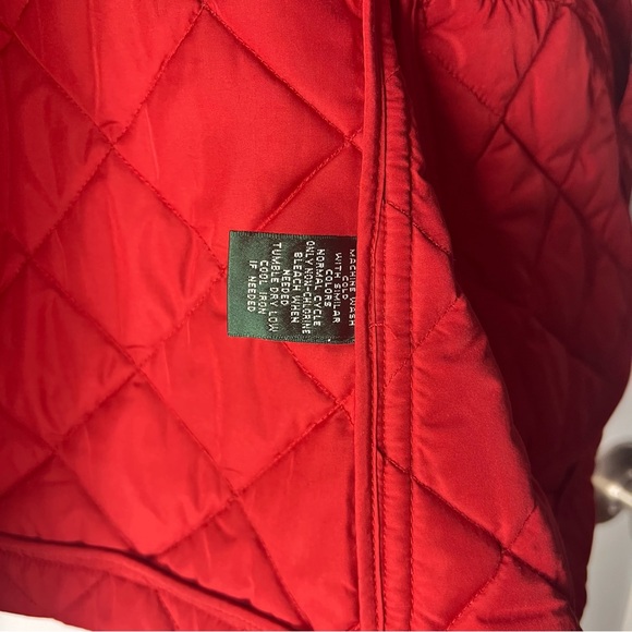 Lauren Ralph Lauren Vibrant Red Quilted Vest Sz Small - Picture 9 of 9